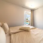 Joy 4ever Guest house 4*