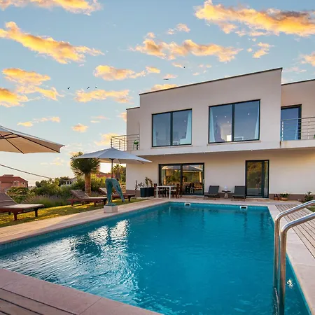 Pensiune Joy 4ever Banjol