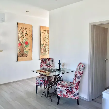 Guest house Joy 4ever 4*