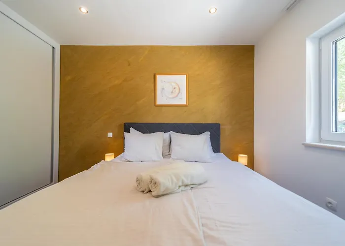 Joy 4ever Банёл