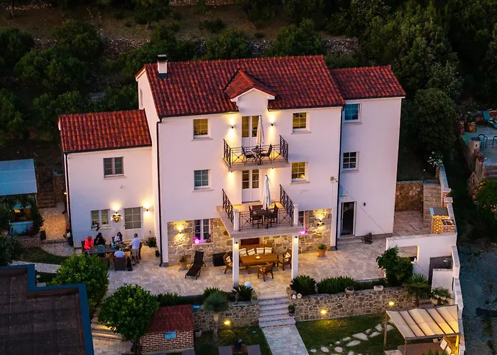 Joy 4ever Gæstehus Banjol